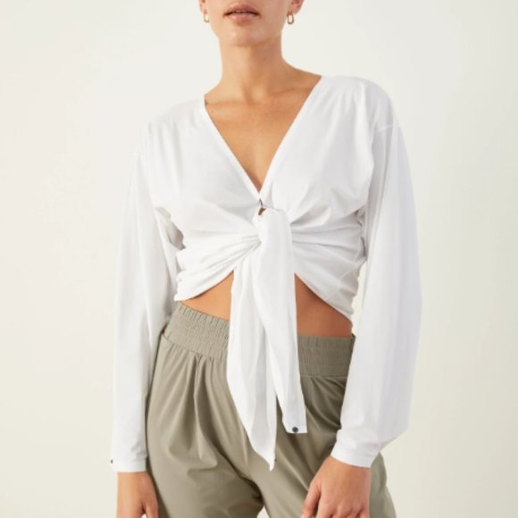 ADAY That's A Wrap Top - Picture 2 of 7